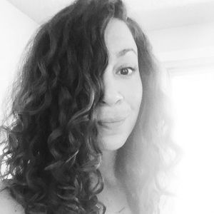 Meet your Posher, Sabrina